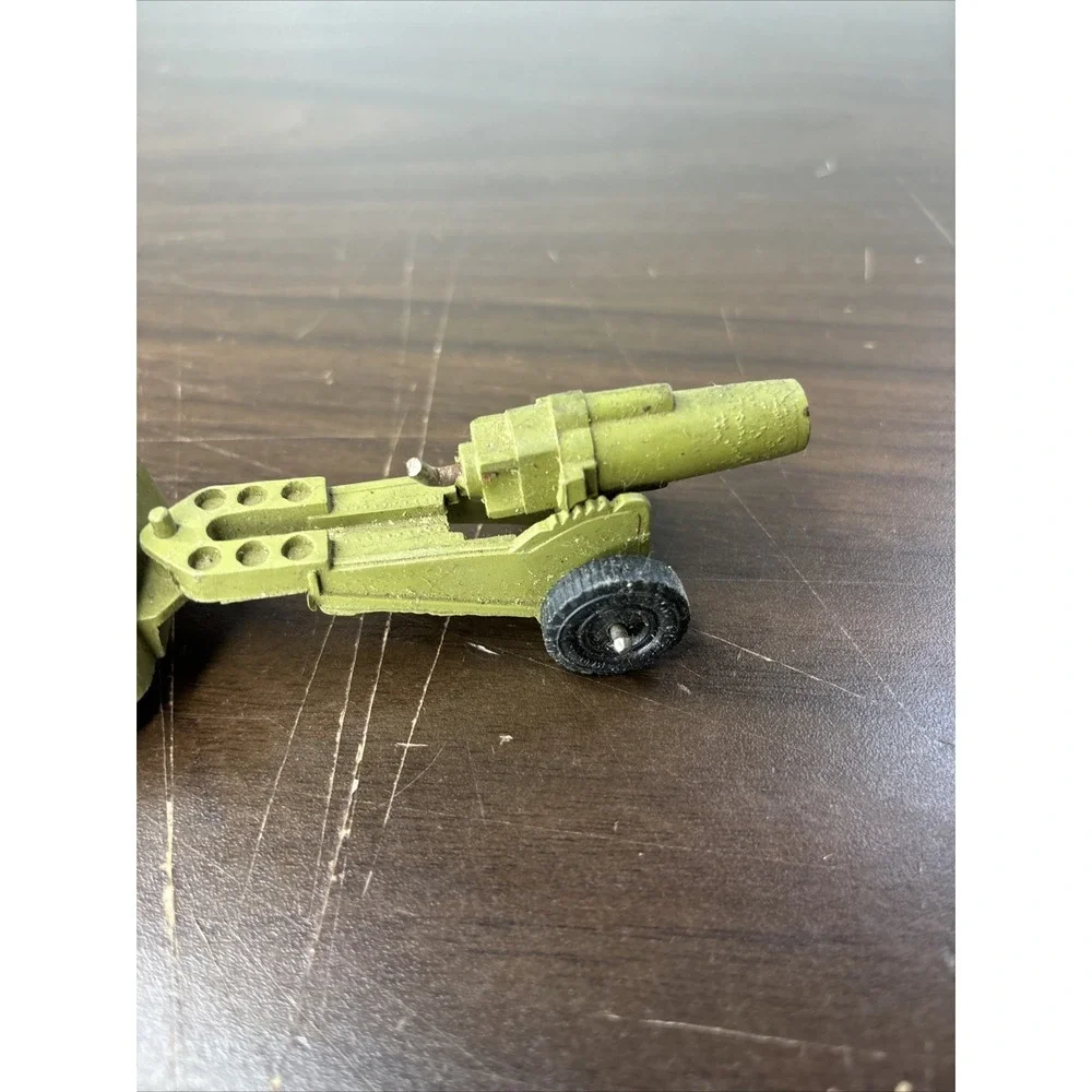 Ideal Toy Corp jeep cannon